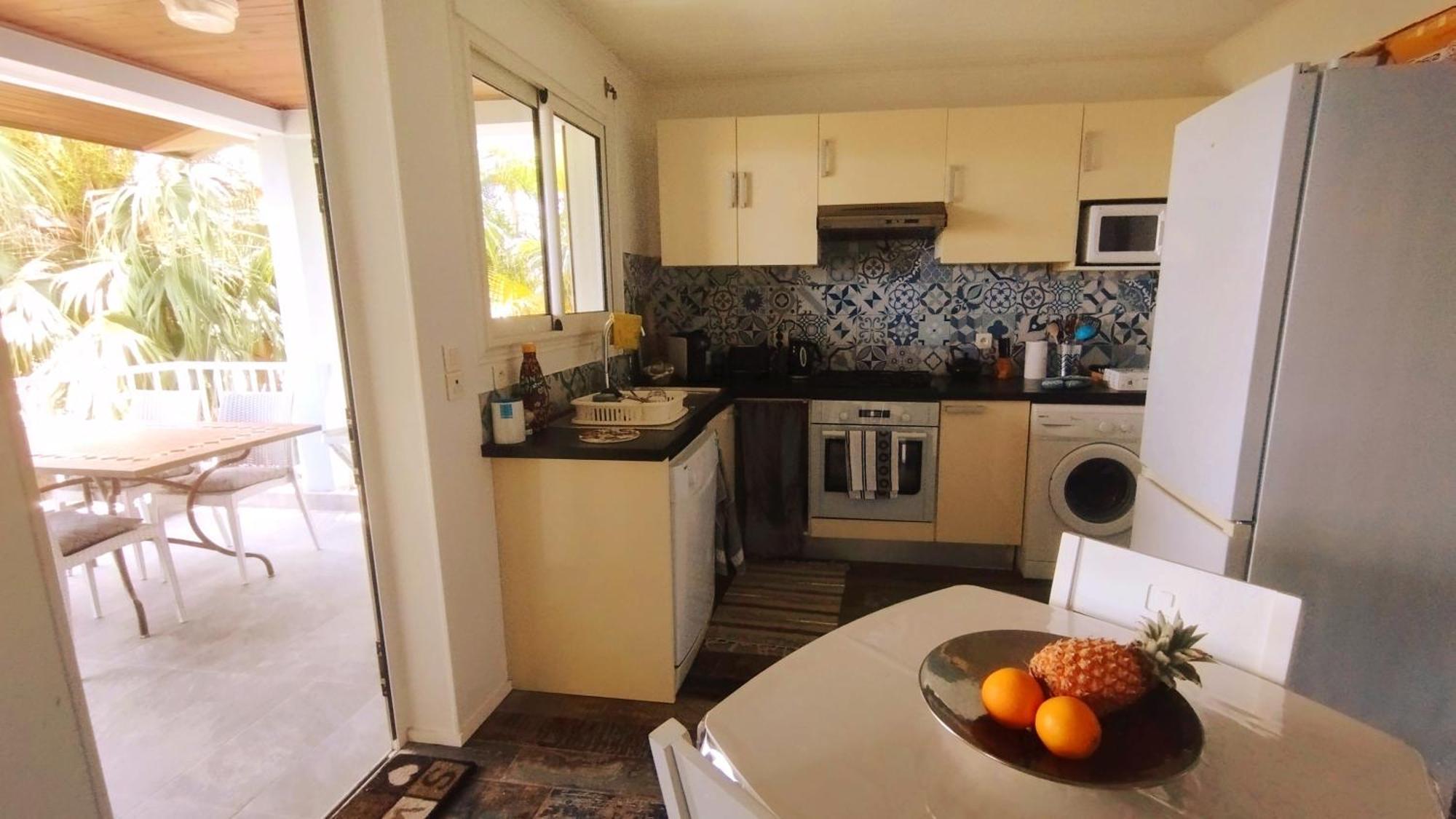 F2 Residence Oasis Terre Rouge A Saint Pierre Esterno foto